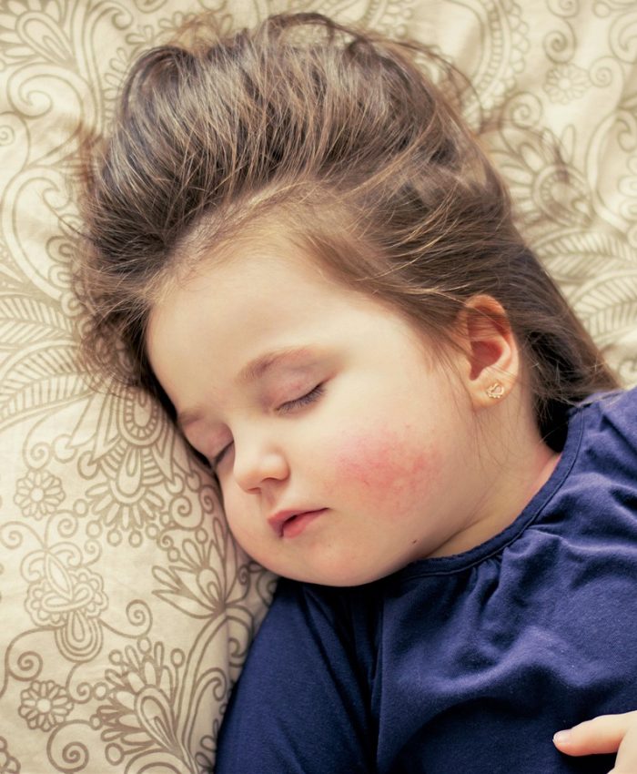 Le sommeil du jeune enfant : comprendre, accompagner, respecter
